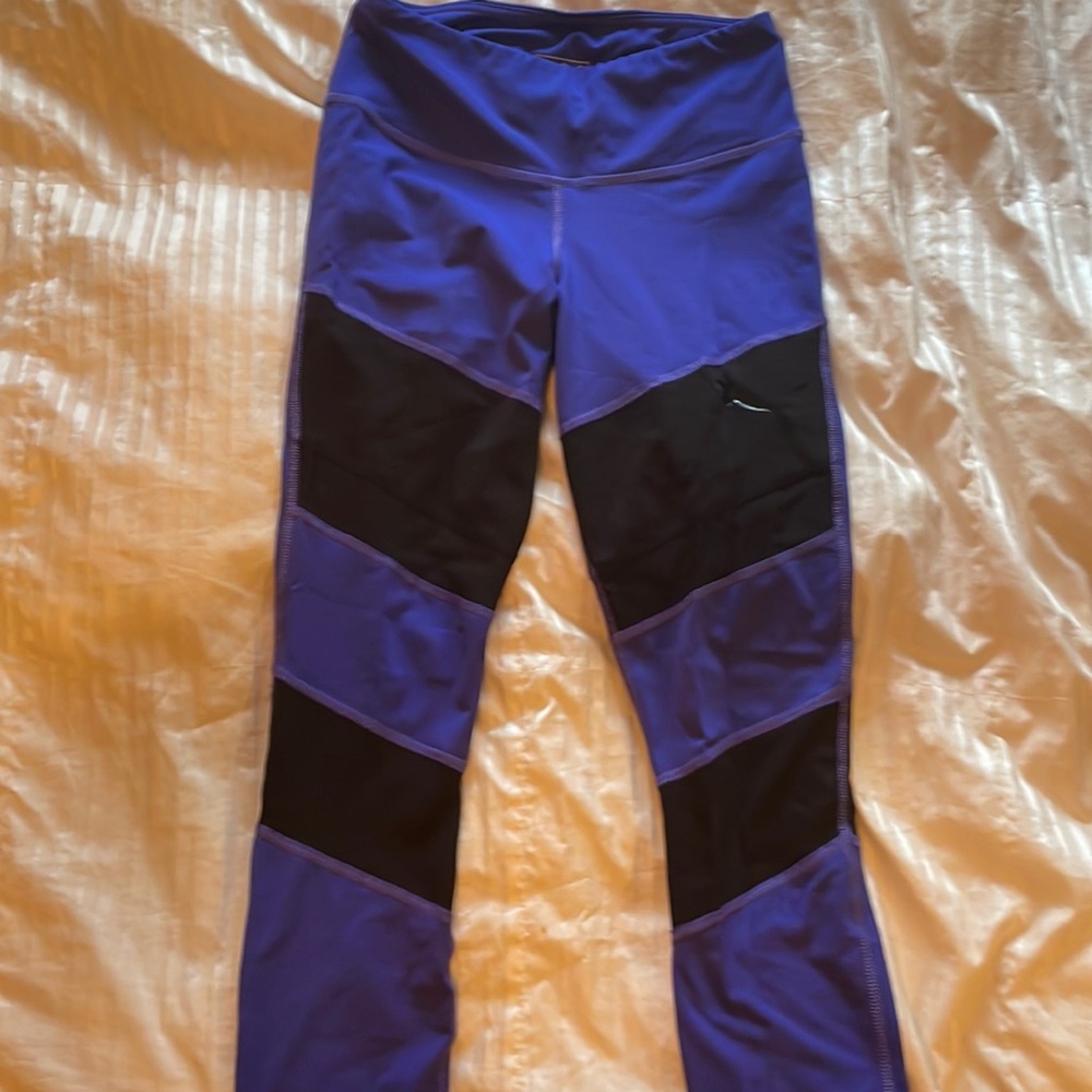 Black and blue puma leggings